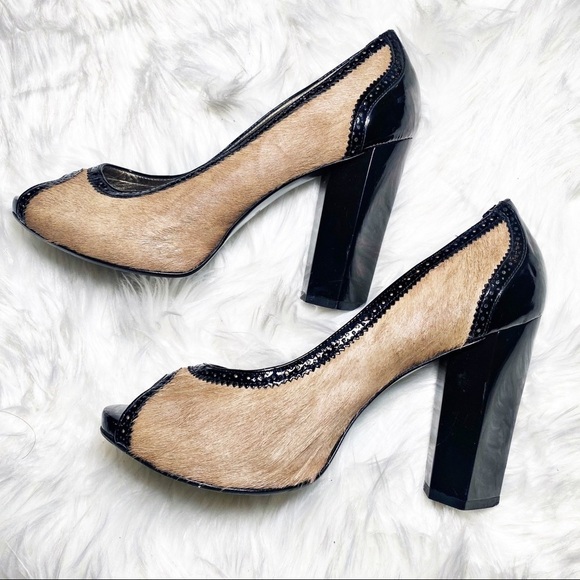 DIANE VON FURSTENBERG Calf Hair Patent Leather Peep Toe Heels, Size 7.5 - Picture 10 of 13